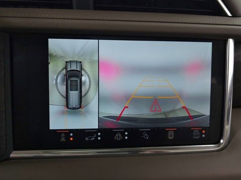 Used 2023 GMC Yukon Denali w/ Advanced Technology Package image 31