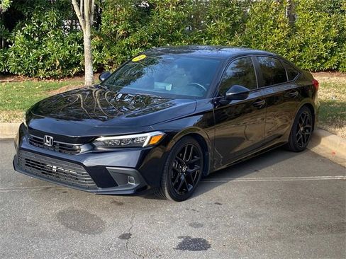 Used 2024 Honda Civic Sport image 3