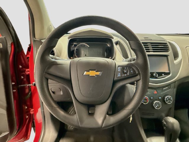Used 2015 Chevrolet Trax LS AWD/4WD image 10