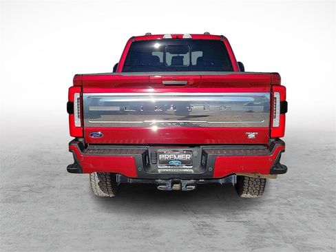 Used 2024 Ford F250 Limited image 9