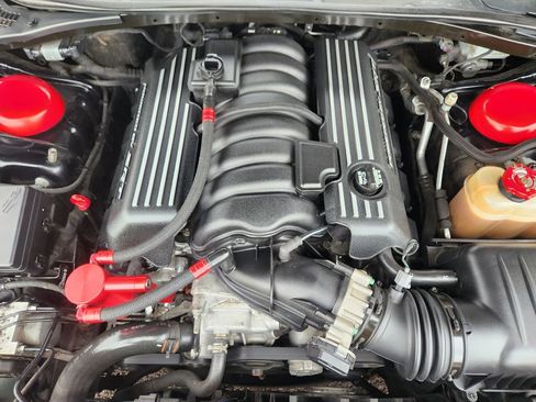 Used 2018 Dodge Challenger R/T Scat Pack RWD image 20