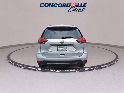 Used 2020 Nissan Rogue SV AWD/4WD image 5