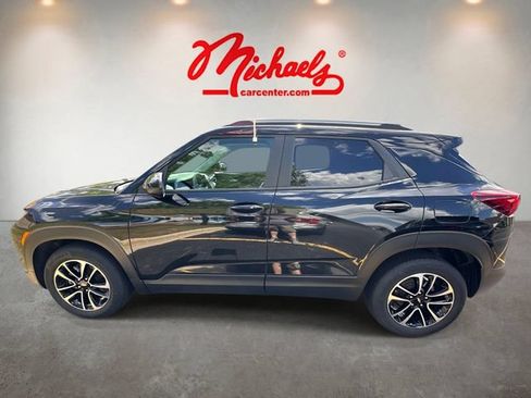 Used 2025 Chevrolet TrailBlazer LT FWD image 5