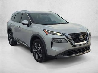 Used 2023 Nissan Rogue SL w/ SL Premium Package FWD video 3