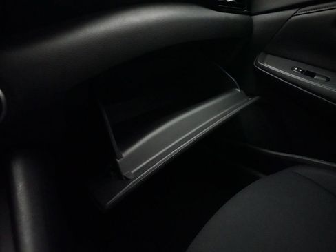 Used 2024 Nissan Sentra SV FWD image 29