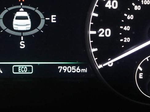 Used 2020 Genesis G90 3.3T Premium image 19