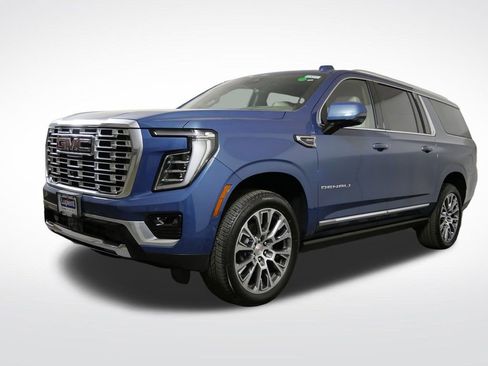 New 2026 GMC Yukon XL Denali AWD/4WD image 7