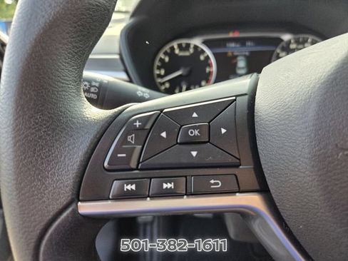 Used 2025 Nissan Altima 2.5 SV FWD image 25