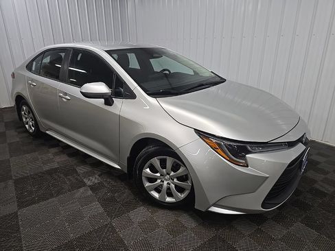 Used 2023 Toyota Corolla LE FWD image 7
