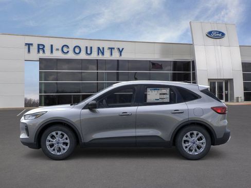 New 2026 Ford Escape Active image 3