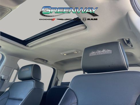 Used 2019 Chevrolet Silverado 2500 High Country w/ Duramax Plus Package AWD/4WD image 21