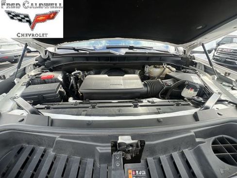 Used 2021 Chevrolet Tahoe Z71 w/ Z71 Signature Package image 30