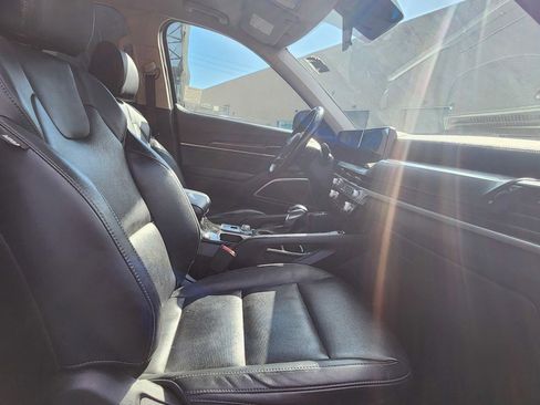Used 2023 Kia Telluride S image 24