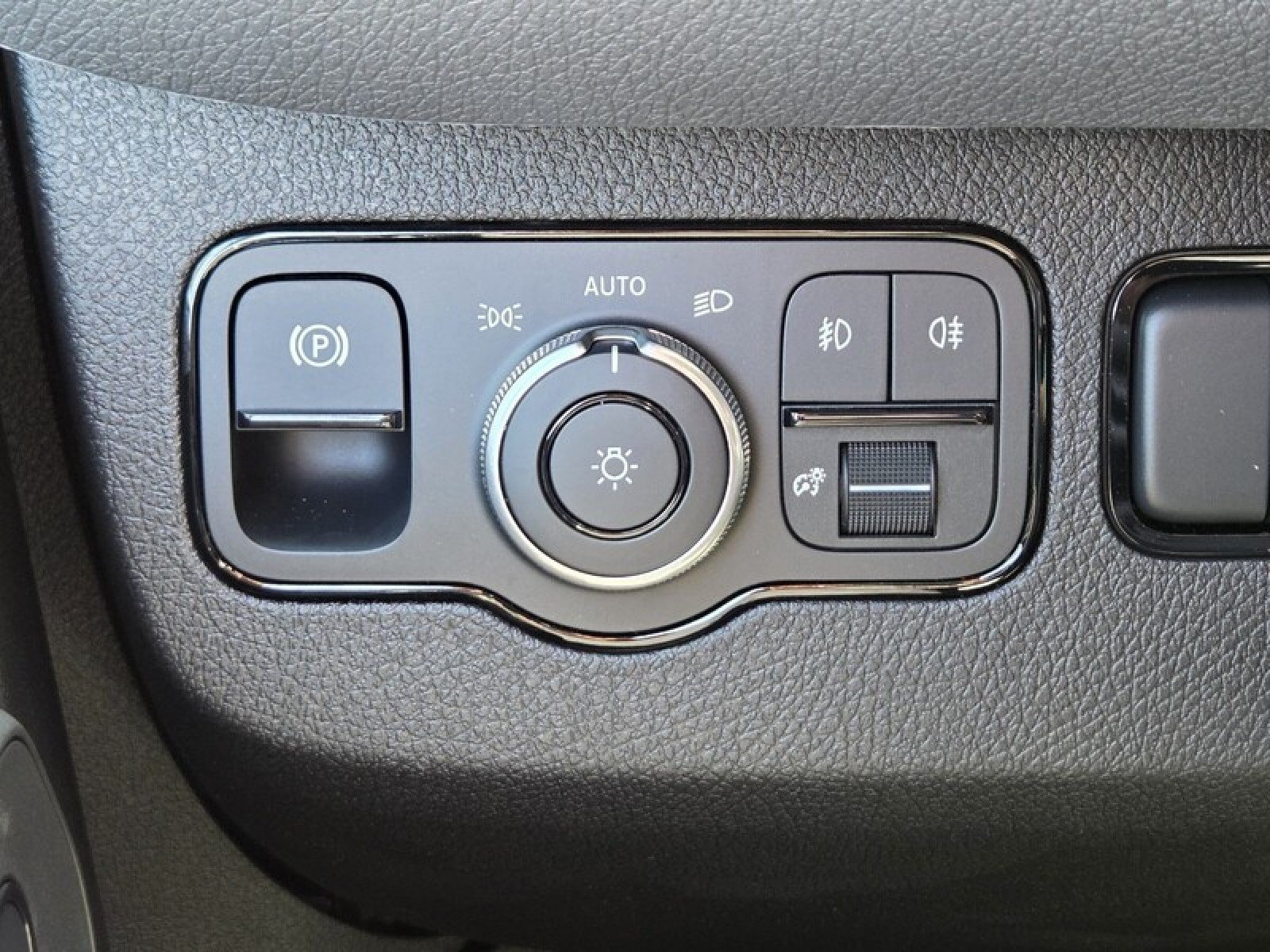 New 2026 Mercedes-Benz Sprinter 2500 image 36
