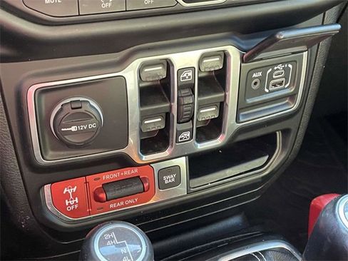 Used 2020 Jeep Wrangler Unlimited Rubicon w/ Dual Top Group image 13