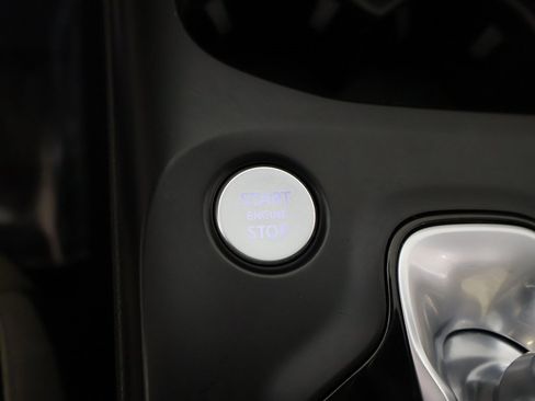 Used 2022 INFINITI QX50 Essential image 45