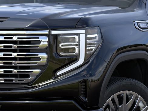 New 2026 GMC Sierra 1500 Denali w/ Denali Reserve Package AWD/4WD image 10