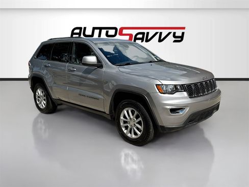 Used 2021 Jeep Grand Cherokee Laredo X image 1