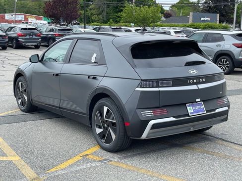 New 2025 Hyundai Ioniq 5 SEL AWD/4WD image 3