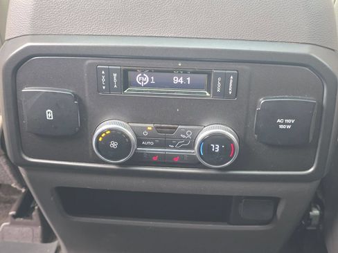 Used 2018 Ford Expedition Limited w/ Equipment Group 302A AWD/4WD image 25