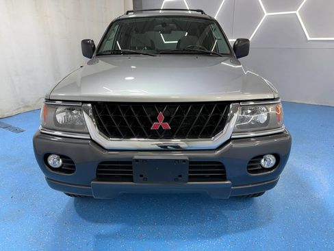 Used 2000 Mitsubishi Montero Sport XLS AWD/4WD image 2