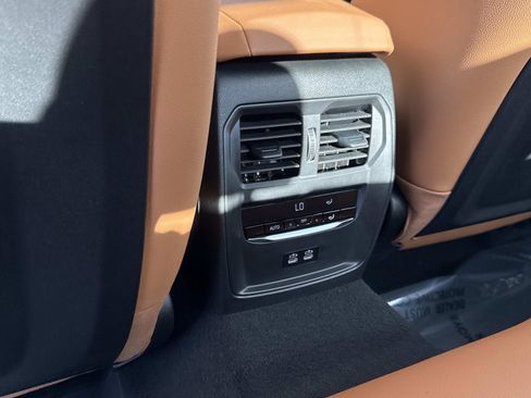 New 2026 BMW 330i Sedan w/ M Sport Package RWD image 14