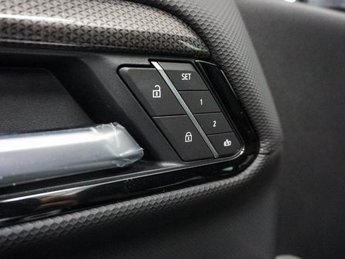 New 2026 Chevrolet Silverado 2500 ZR2 image 15