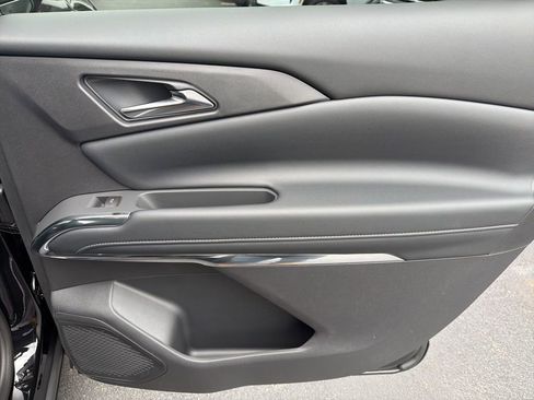 New 2026 Chevrolet Traverse LT image 38