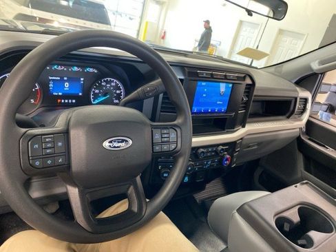 New 2024 Ford F550 4x4 Regular Cab Super Duty image 21