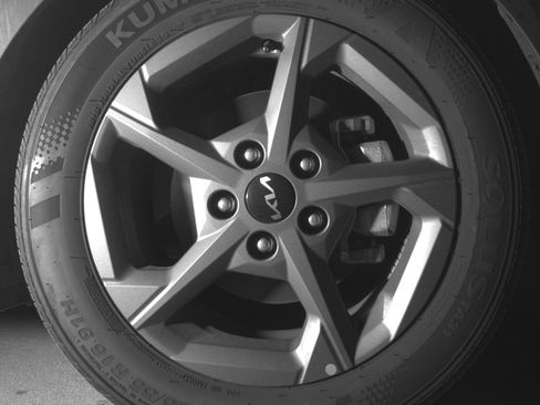 Used 2025 Kia K4 LXS image 13