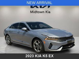 Used 2023 Kia K5 EX FWD video 1