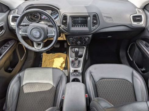 Used 2020 Jeep Compass Latitude AWD/4WD image 15