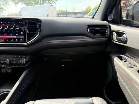 Certified 2023 Dodge Durango GT RWD image 8