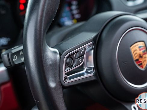 Used 2019 Porsche 718 Boxster GTS RWD image 30