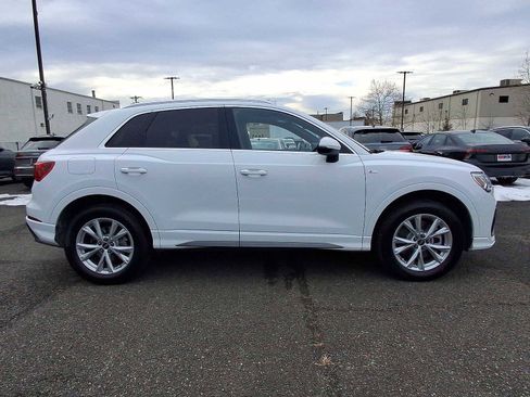 Certified 2025 Audi Q3 2.0T Premium w/ Convenience Package image 26