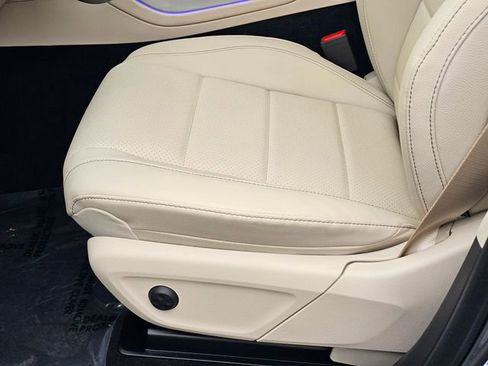 Certified 2026 Mercedes-Benz GLE 450 4MATIC image 19