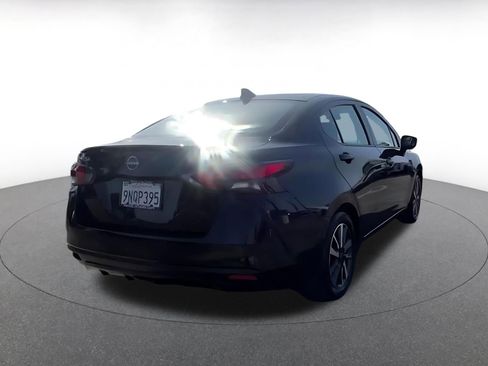 Used 2025 Nissan Versa SV FWD image 15