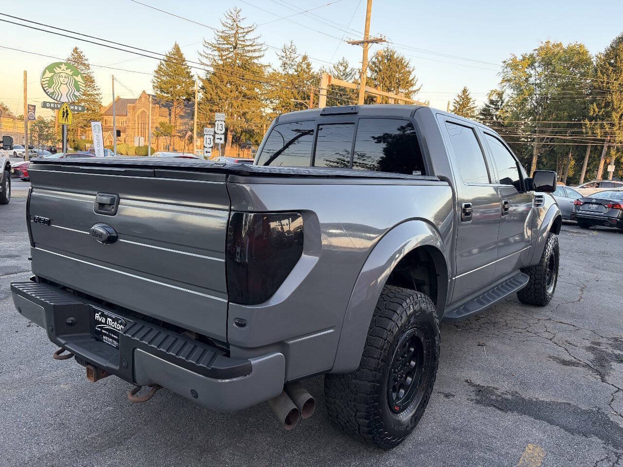 Used 2014 Ford F150 Raptor w/ Equipment Group 801A Luxury AWD/4WD image 5