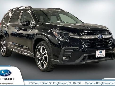 Used 2023 Subaru Ascent Limited AWD/4WD image 1