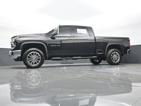 New 2026 Chevrolet Silverado 2500 LTZ w/ LTZ Convenience Package AWD/4WD image 58