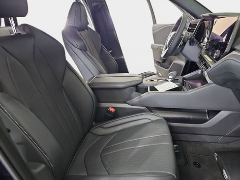 New 2026 Lexus TX 500h AWD image 10