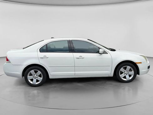 Used 2009 Ford Fusion SE FWD image 6