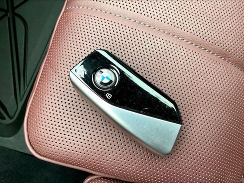 Certified 2023 BMW 740i image 14