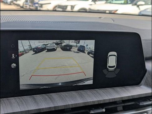 Certified 2023 Kia Telluride EX w/ EX Captain's Chair Package FWD image 13