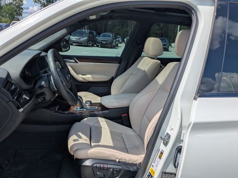 Used 2017 BMW X3 xDrive28i AWD/4WD image 10
