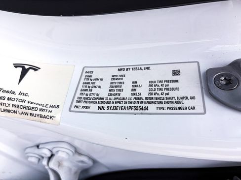 Used 2023 Tesla Model 3 Standard Range RWD image 34