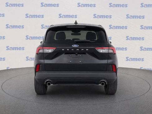 Certified 2022 Ford Escape SE w/ SE Sport Appearance Package FWD image 6