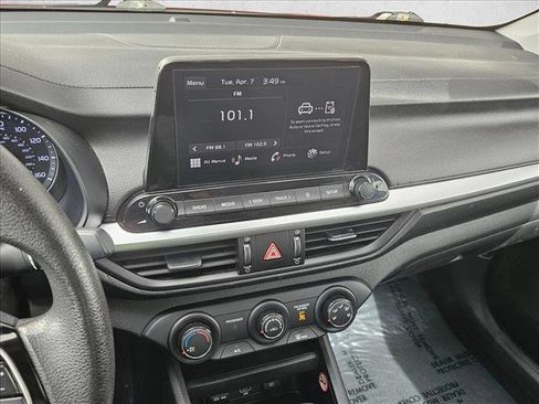 Used 2024 Kia Forte LXS FWD image 15