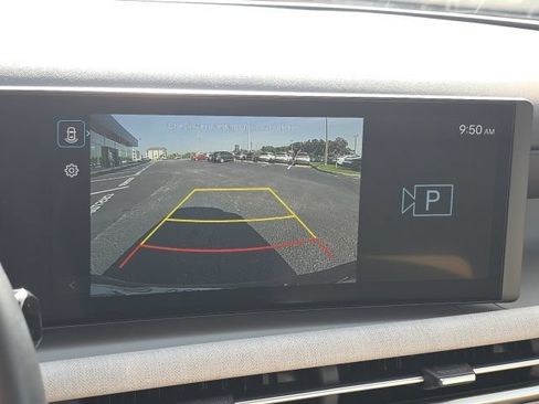 Certified 2025 Hyundai Tucson SEL FWD image 16