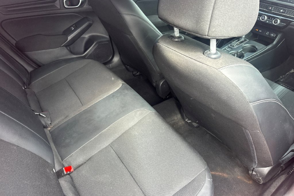 Used 2023 Honda Civic Sport image 17
